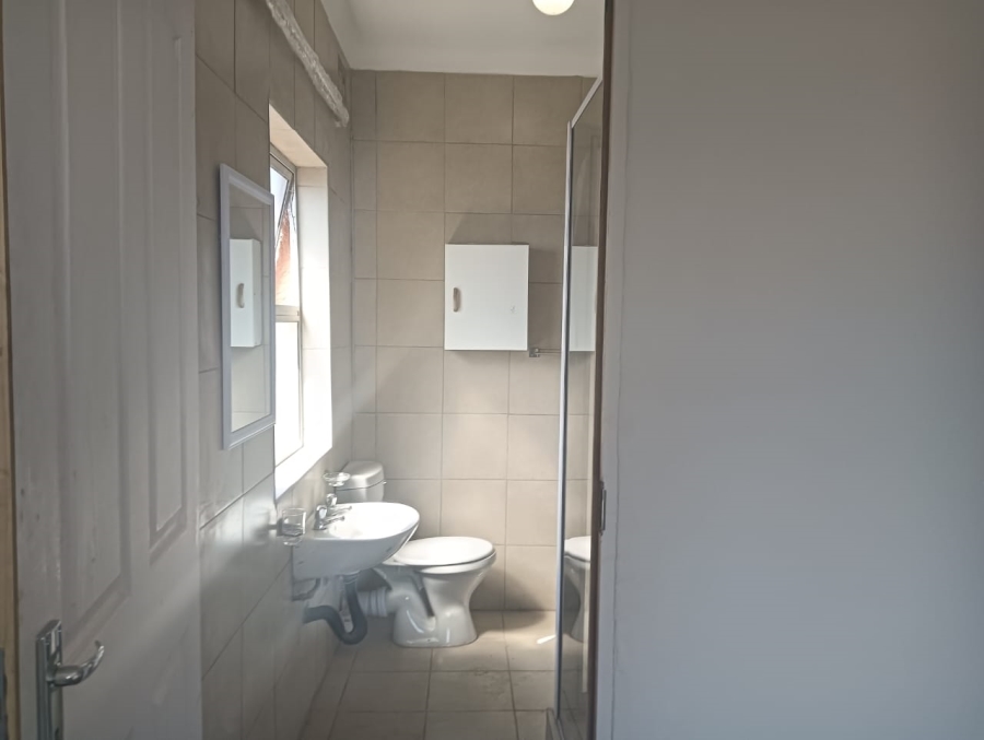 2 Bedroom Property for Sale in Quigney Eastern Cape